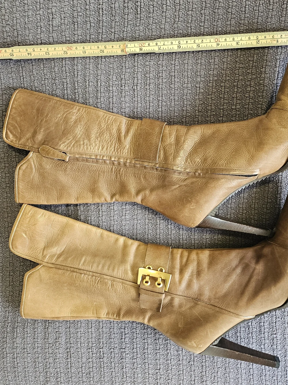 Vicini Tan Tall Heeled Boots Gold Hardware Knee High Italian Leather Size 39